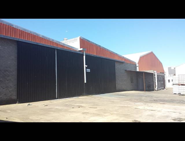 2,776M² FACTORY TO LET IN BRACKENFELL CENTRAL